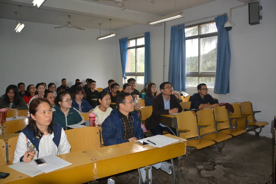 台湾av女优
2015级卓越园艺师实习汇报